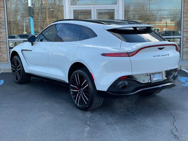 Used 2023 Aston Martin DBX AWD/4WD image 12