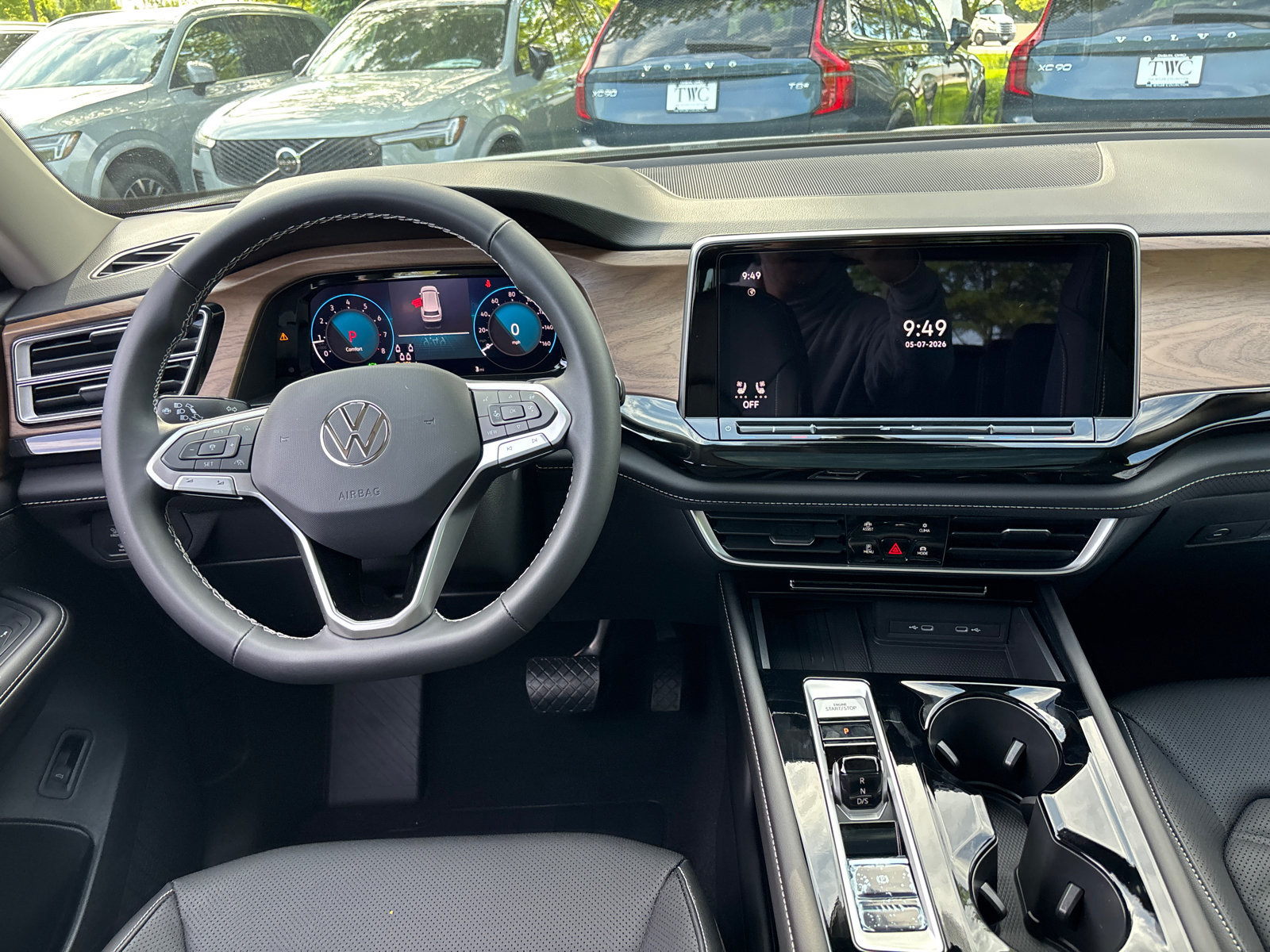 New 2026 Volkswagen Atlas SE FWD image 28
