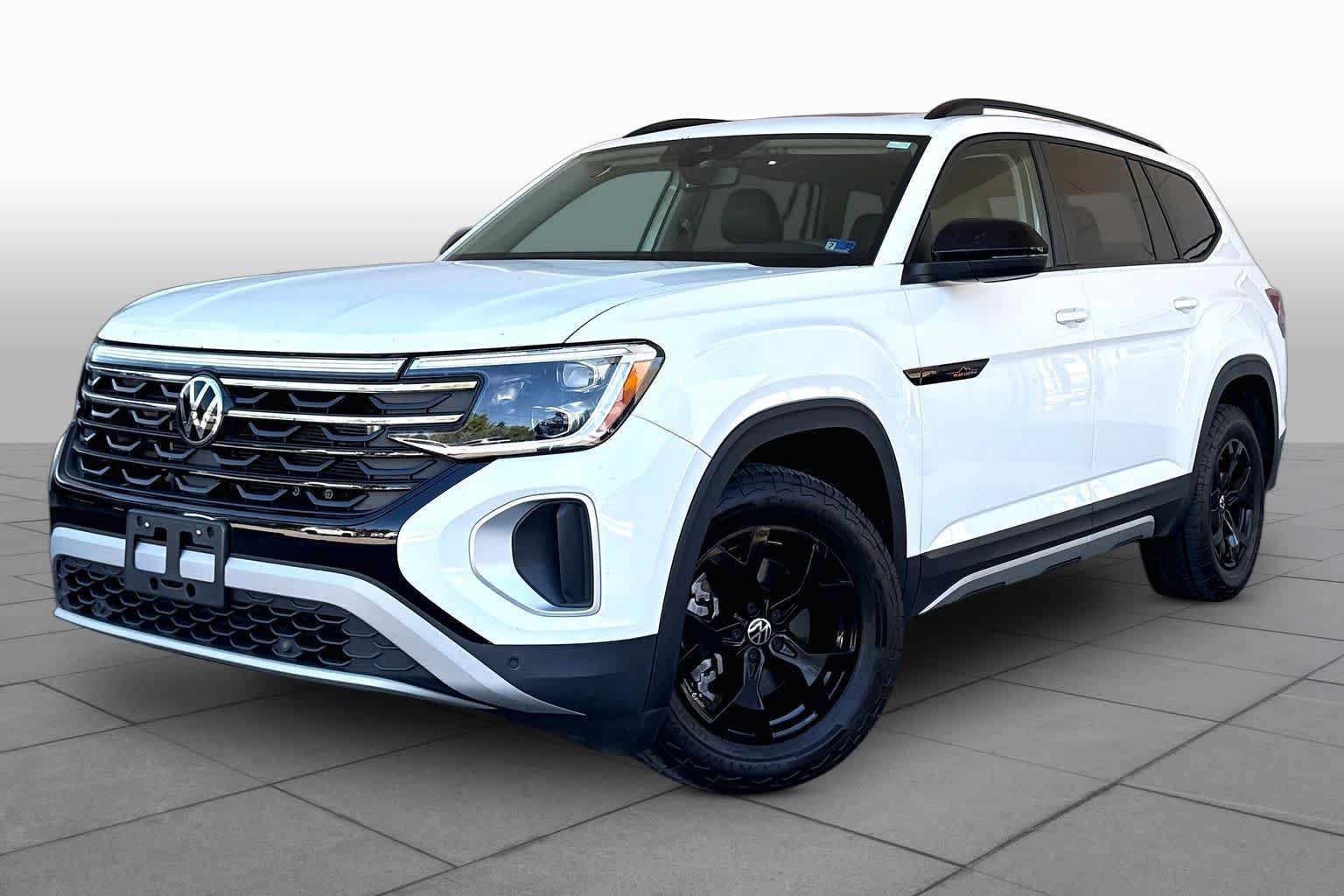 Used 2024 Volkswagen Atlas Peak Edition SE