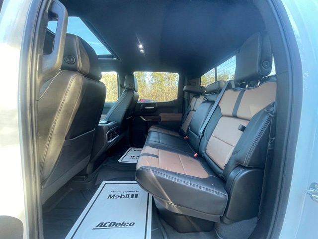 Used 2022 Chevrolet Silverado 1500 High Country w/ Technology Package image 22