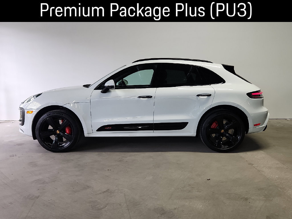 Certified 2025 Porsche Macan GTS AWD/4WD image 2