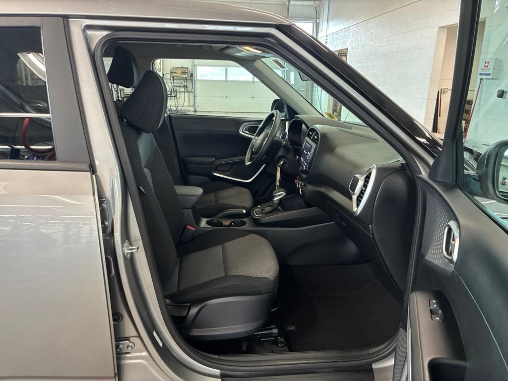 Certified 2023 Kia Soul LX w/ Option Group 015 FWD image 26