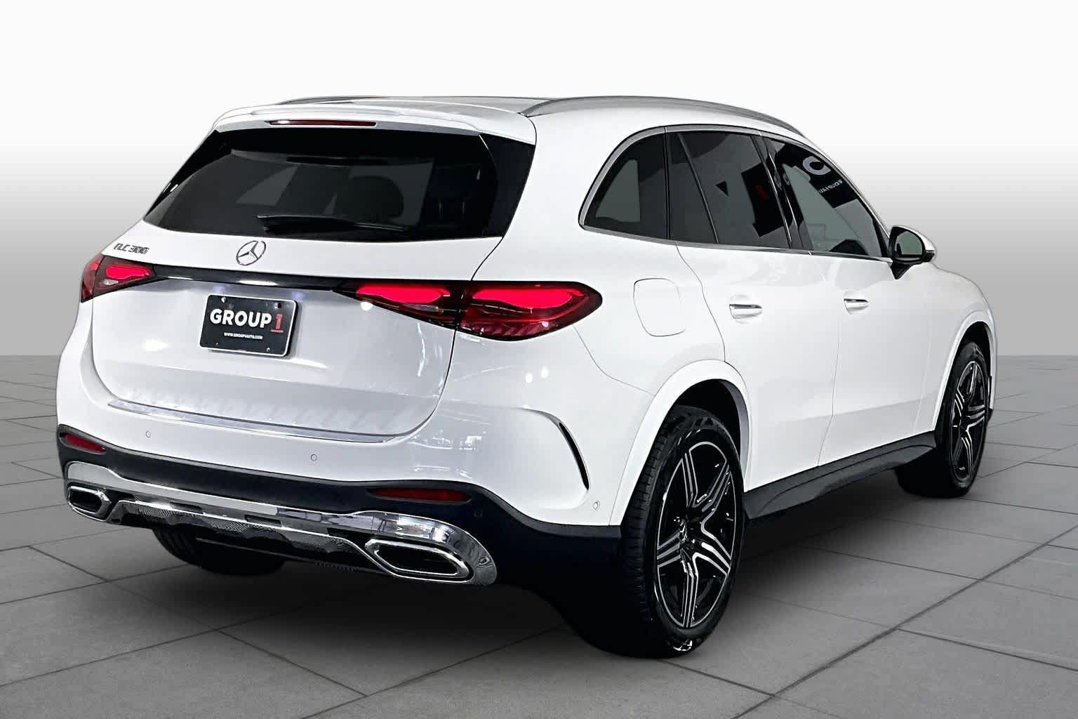 Used 2023 Mercedes-Benz GLC 300 image 12