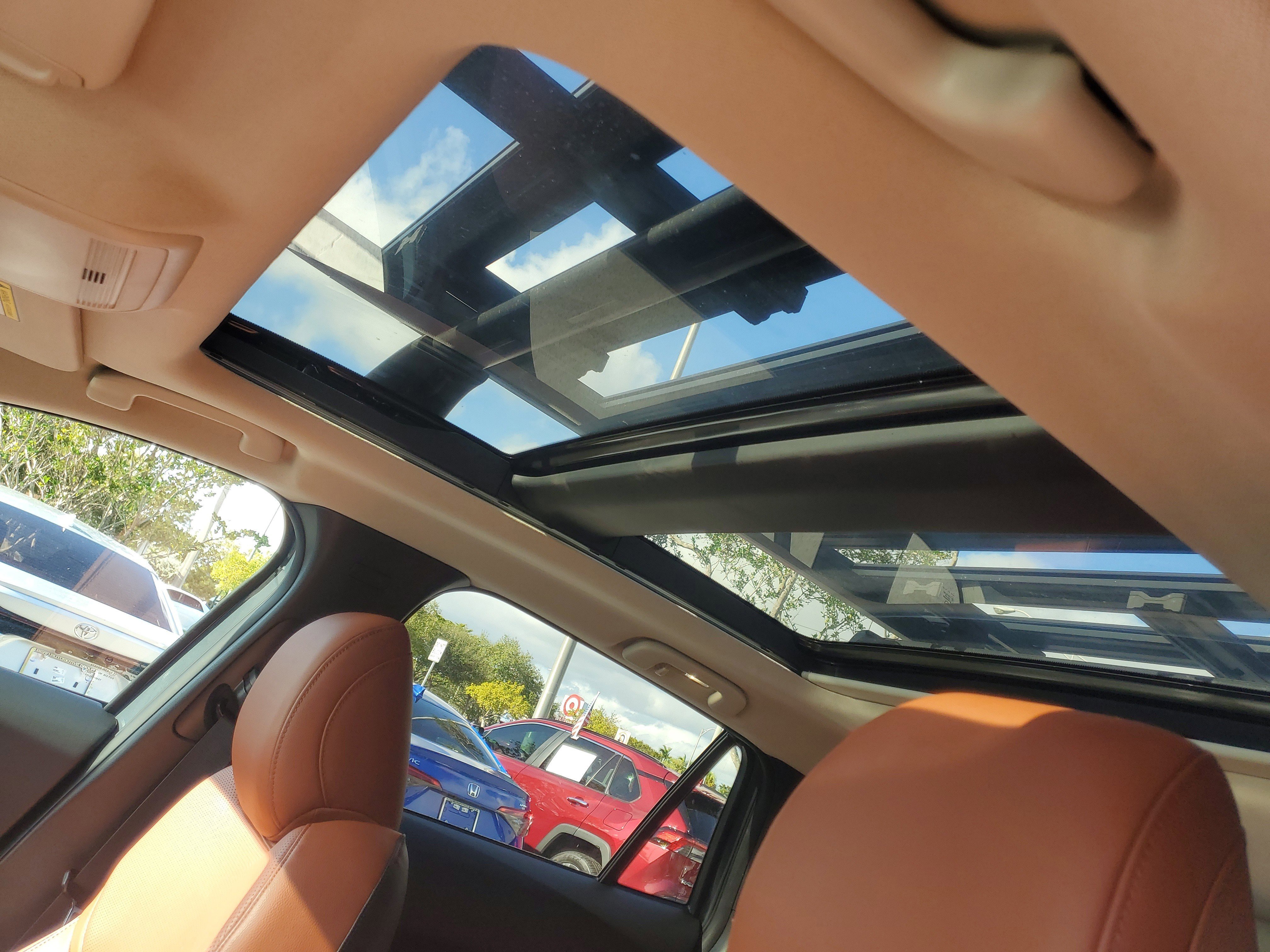 Used 2023 MAZDA CX-50 Meridian Edition w/ Apex Package image 18