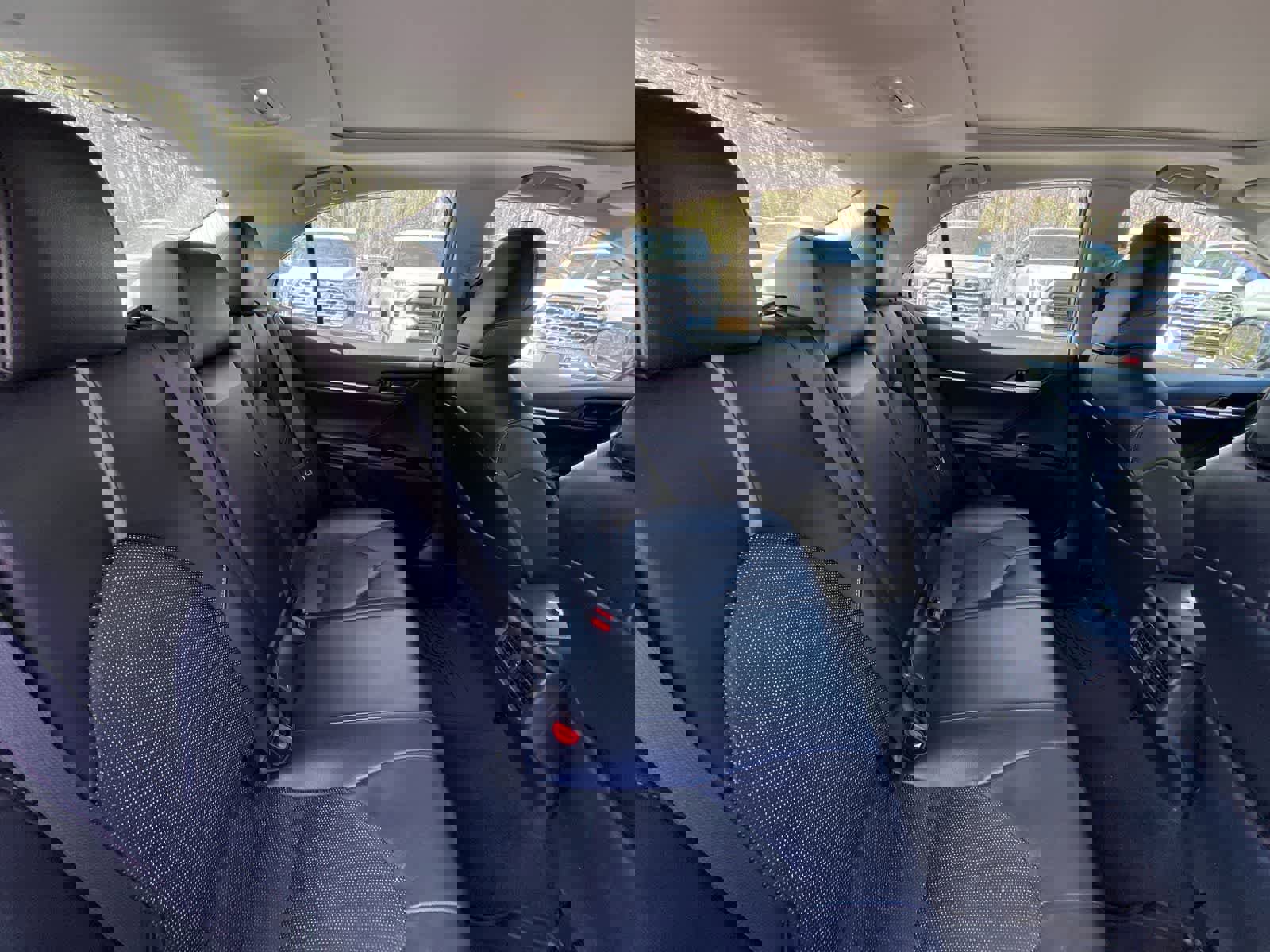 Used 2019 Toyota Camry XSE image 26