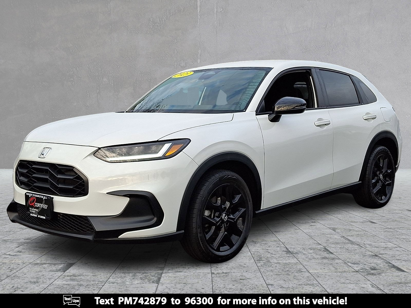 Used 2023 Honda HR-V Sport image 1
