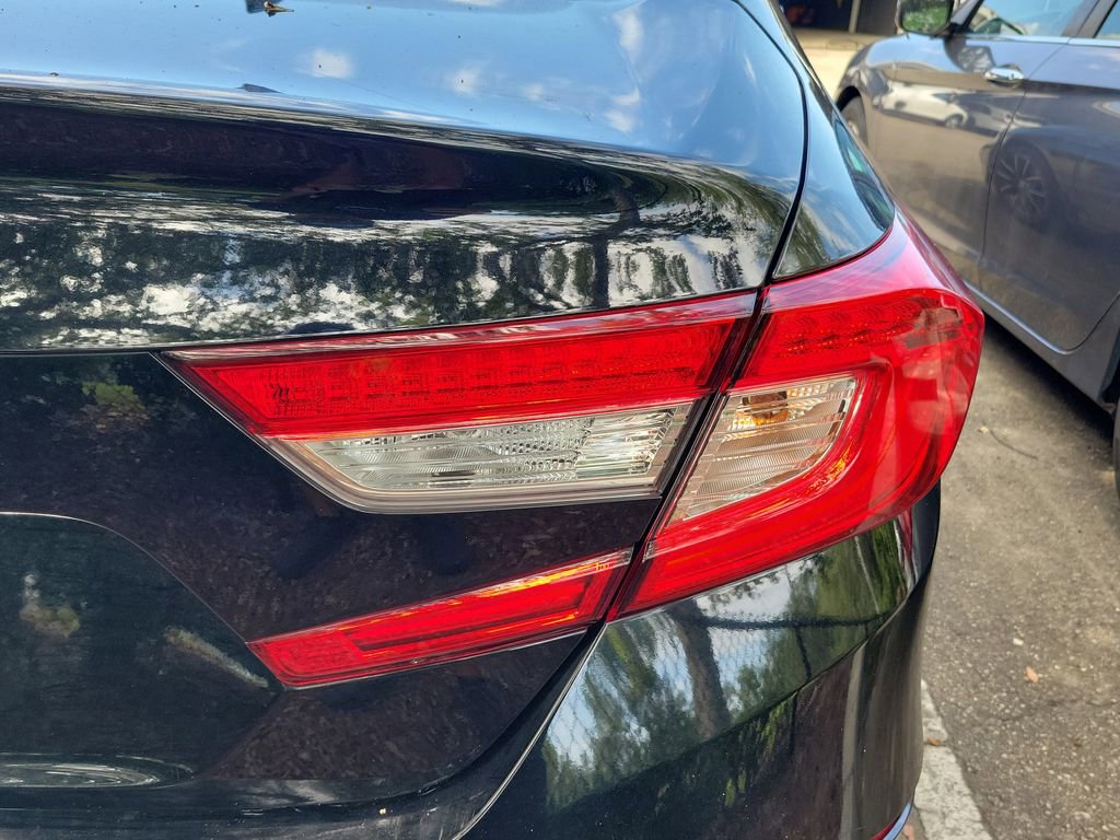 Used 2021 Honda Accord EX-L image 16
