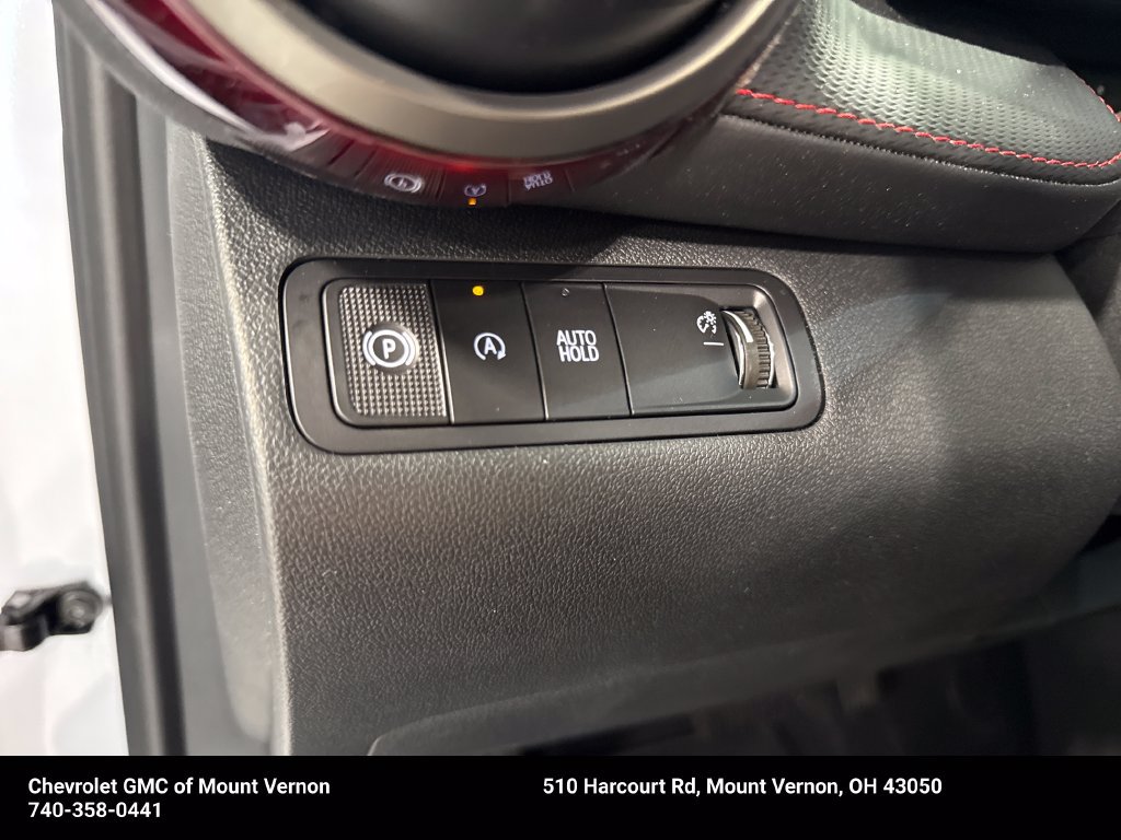 New 2027 Chevrolet Equinox RS w/ Safety and Technology Package FWD image 10