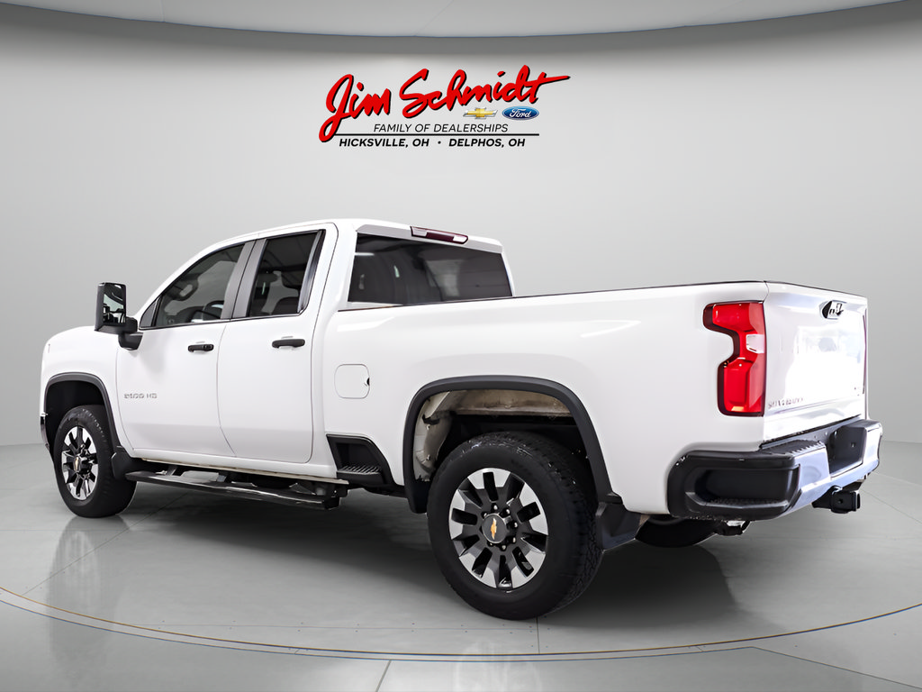 Used 2021 Chevrolet Silverado 2500 Custom w/ Custom Value Package AWD/4WD image 4