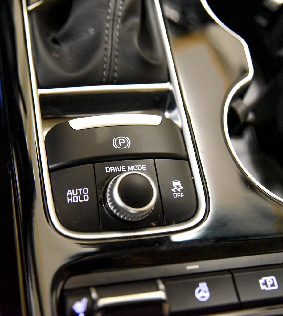 Used 2023 Kia Stinger GT-Line w/ Sun & Sound Package image 30