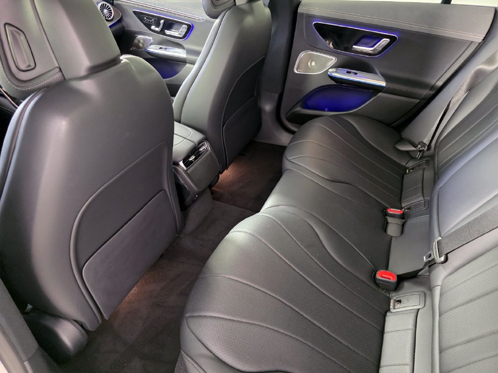 Certified 2023 Mercedes-Benz EQE 350+ 4MATIC Sedan image 15