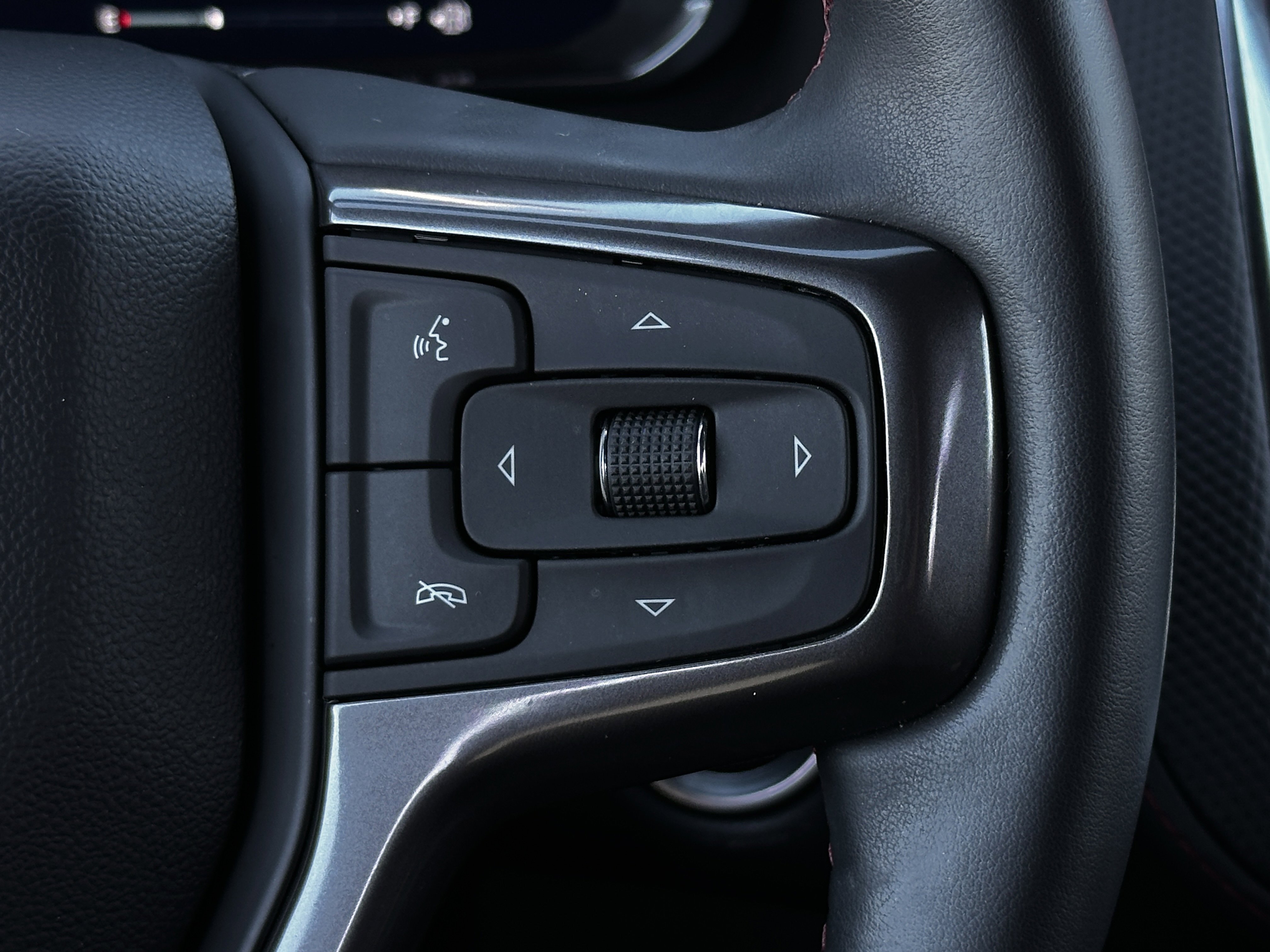 Certified 2024 Chevrolet Tahoe RST w/ Luxury Package image 20