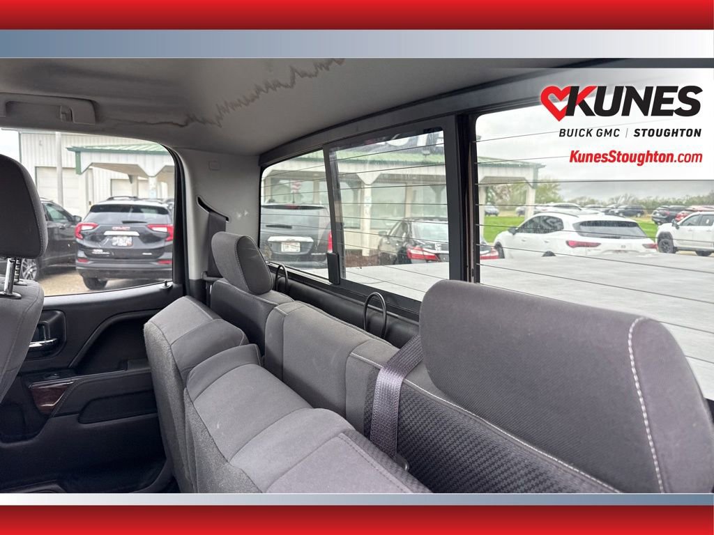 Used 2016 GMC Sierra 1500 SLE w/ SLE Value Package AWD/4WD image 23