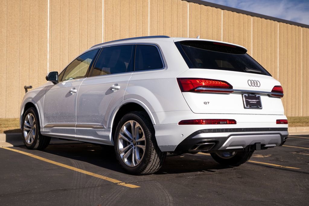 Used 2025 Audi Q7 2.0T Premium Plus w/ Premium Plus Package image 5