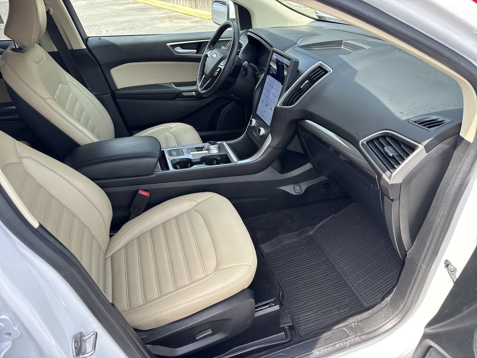Used 2023 Ford Edge SEL AWD/4WD image 31
