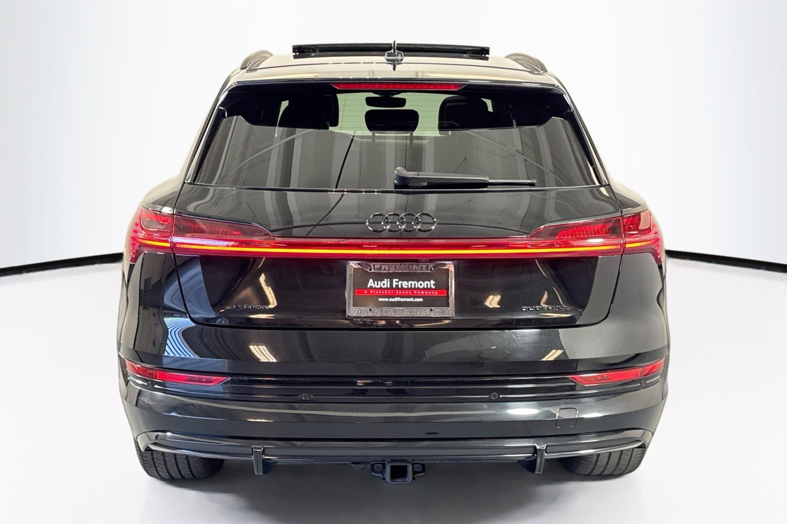 Used 2022 Audi e-tron Chronos w/ Chronos Package image 6