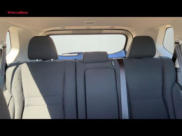 Used 2025 Nissan Rogue S image 19