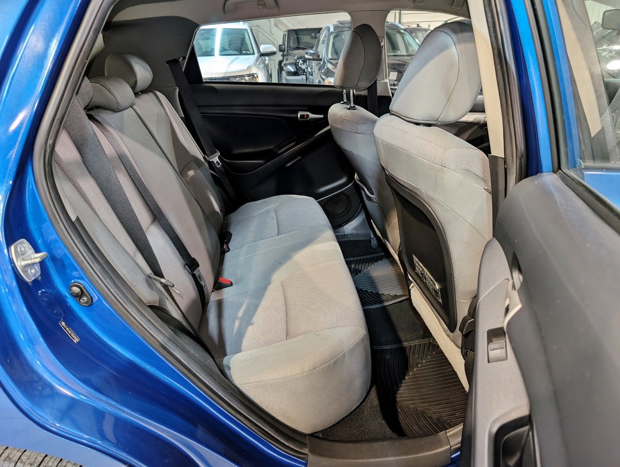 Used 2009 Toyota Matrix S image 23