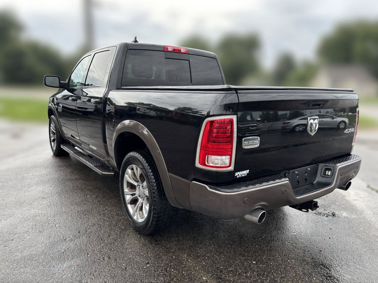 Used 2018 RAM 1500 Laramie Longhorn w/ Convenience Group AWD/4WD image 4
