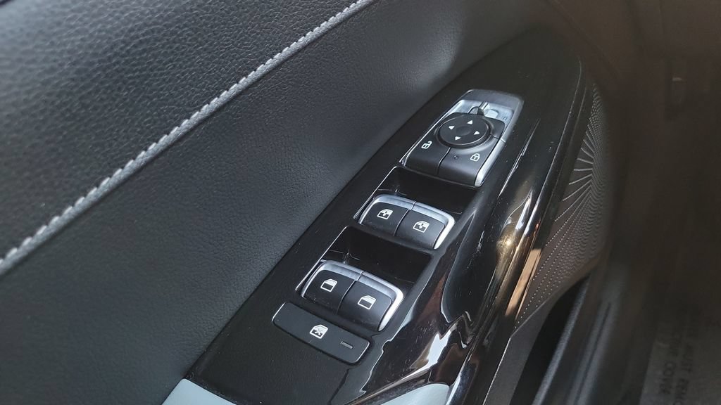 Used 2021 Kia K5 EX FWD image 19