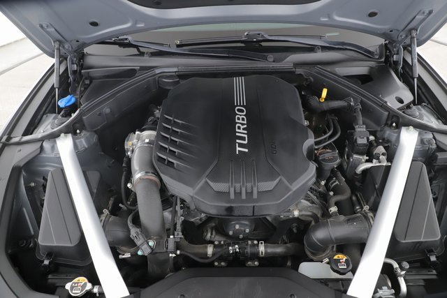 Used 2020 Genesis G70 3.3T image 15