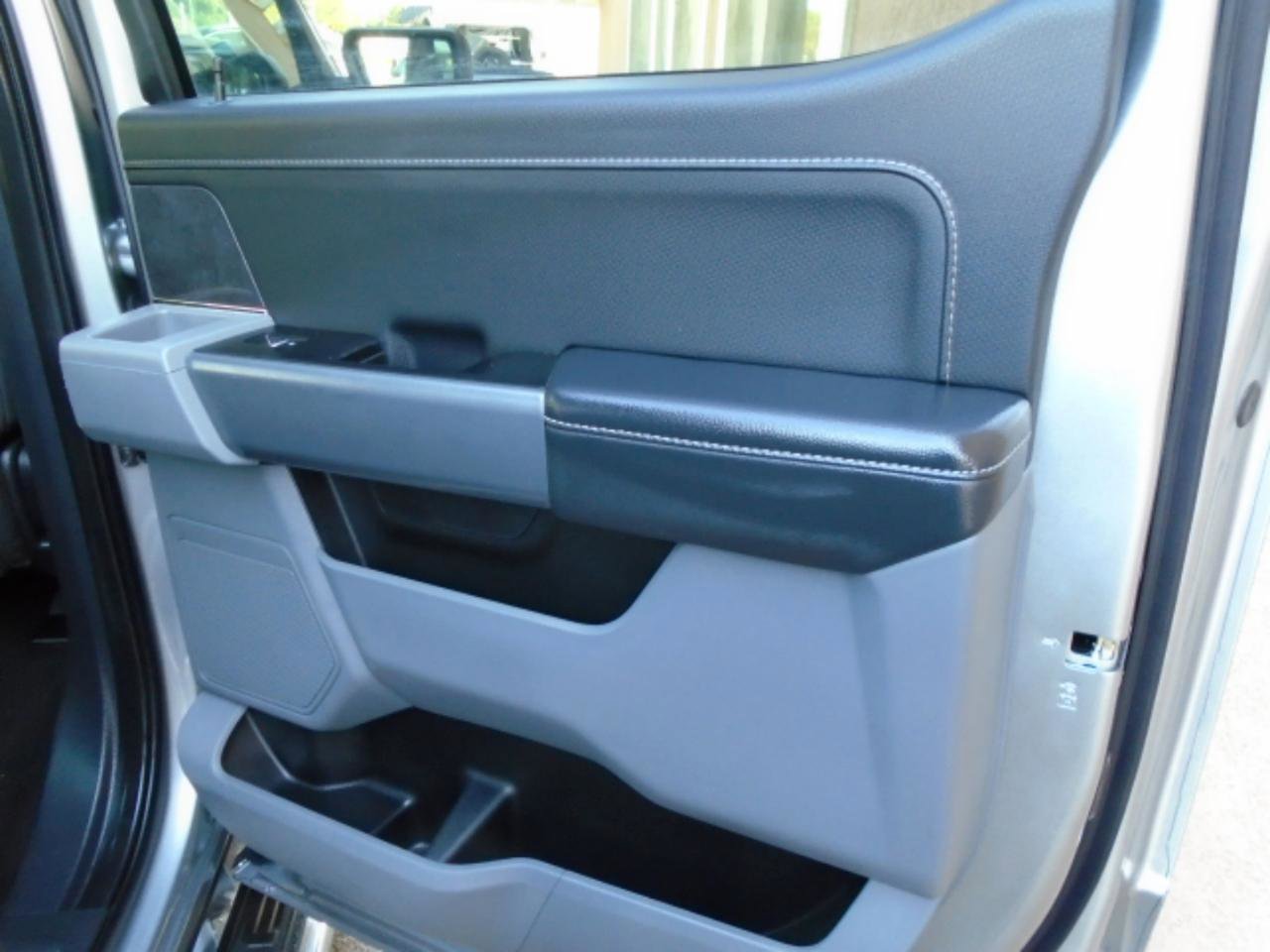 Used 2025 Ford F150 XLT w/ Equipment Group 301A Standard RWD image 18