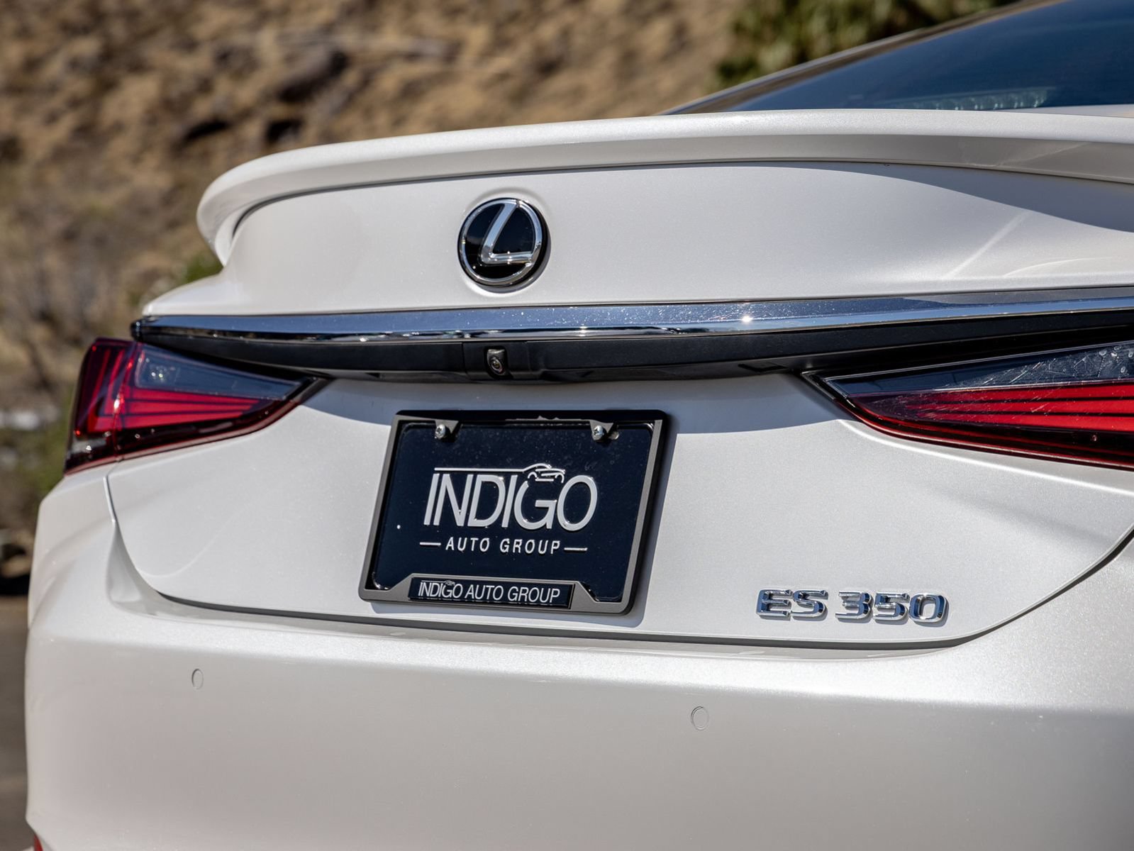 Used 2022 Lexus ES 350 w/ Accessory Package 2 FWD image 11