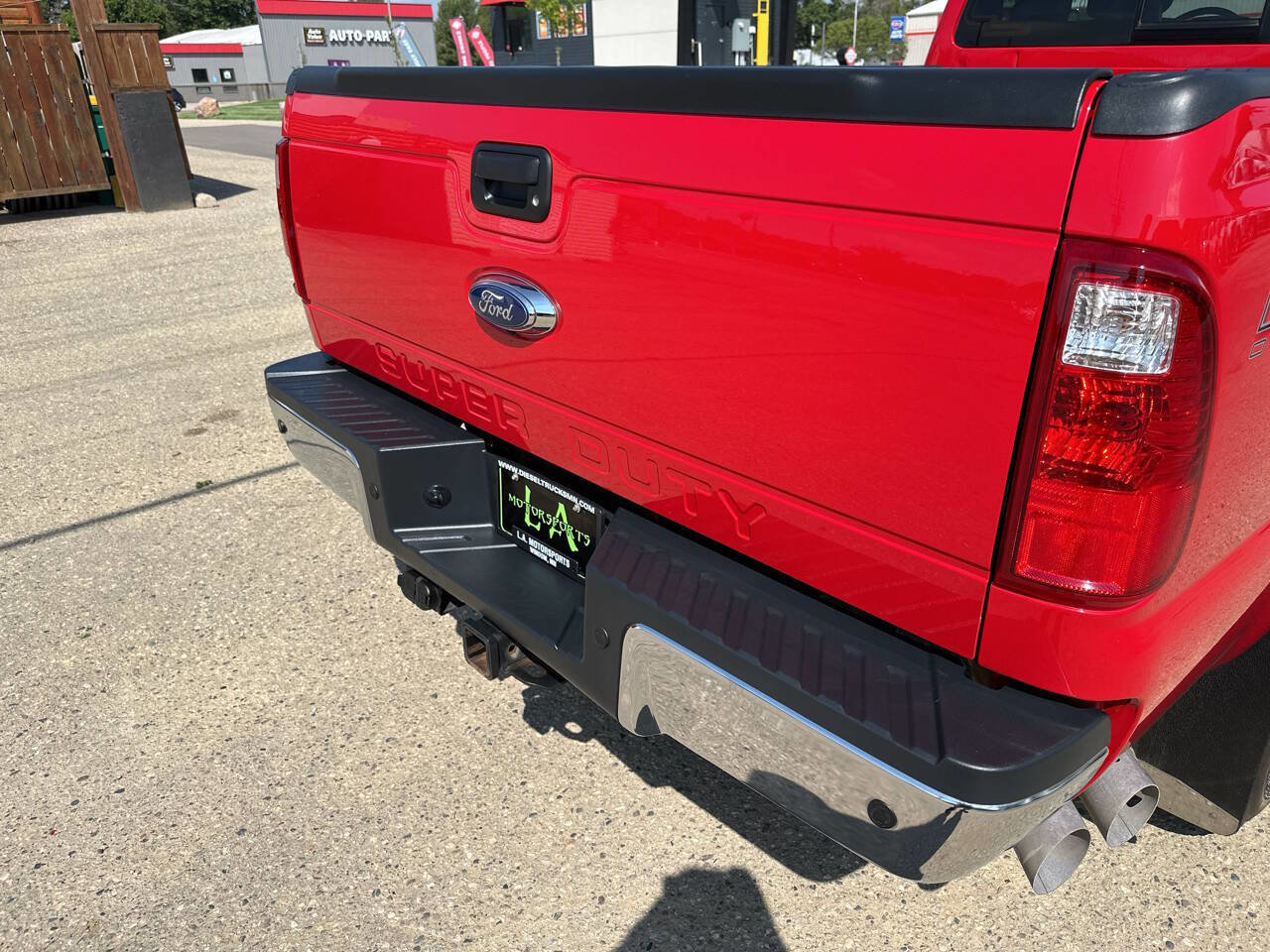 Used 2014 Ford F350 Lariat w/ Lariat Interior Package image 27