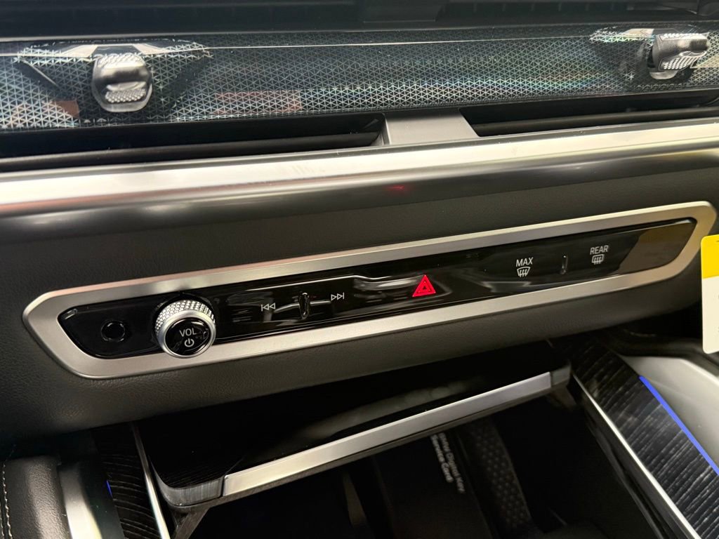 New 2026 BMW X6 xDrive40i image 29