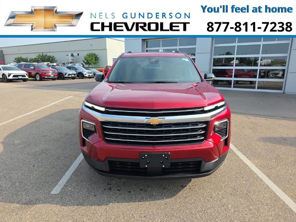 New 2026 Chevrolet Traverse LT w/ Driver Confidence Package image 2