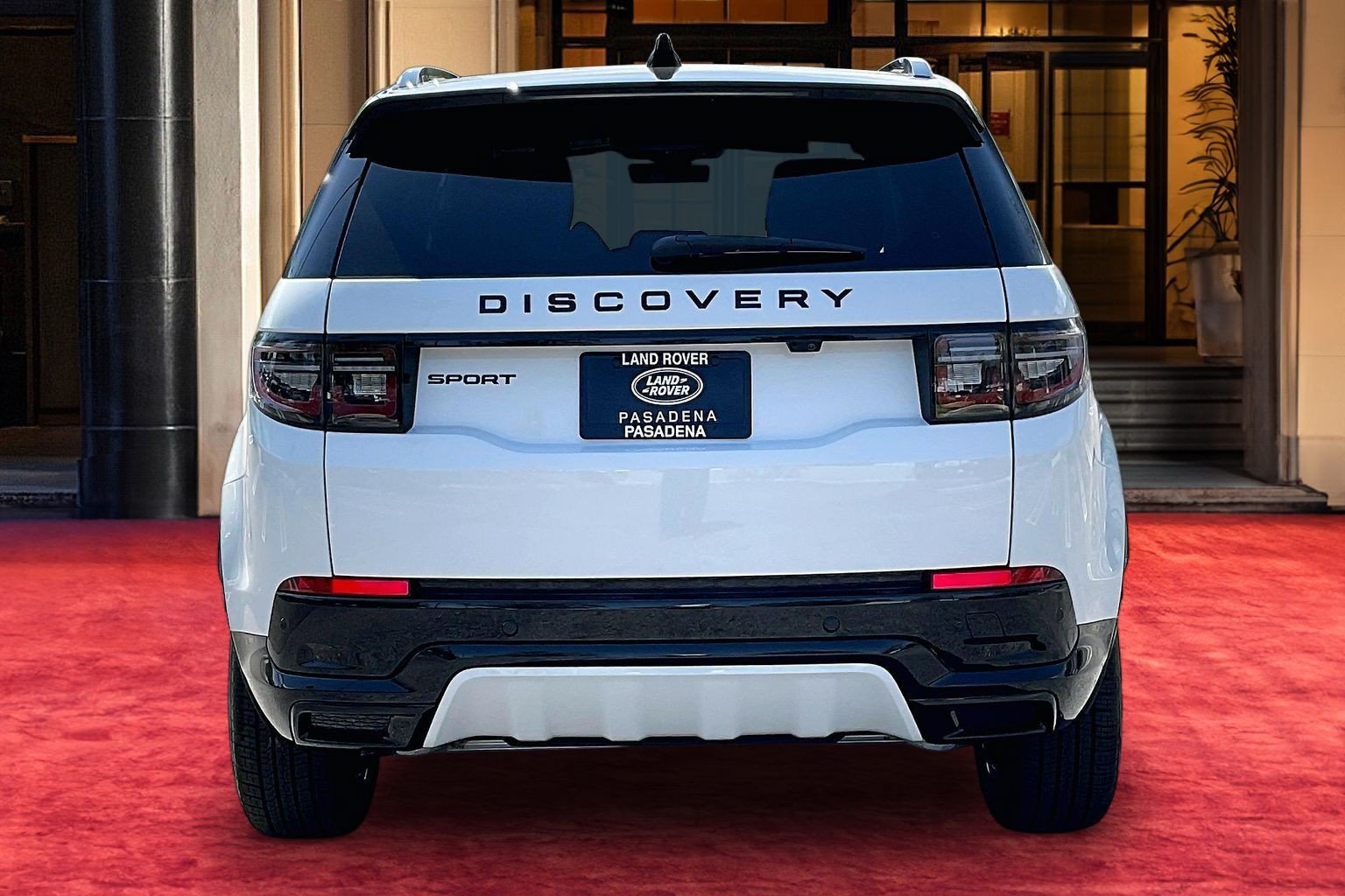 New 2026 Land Rover Discovery Sport Landmark AWD/4WD image 7