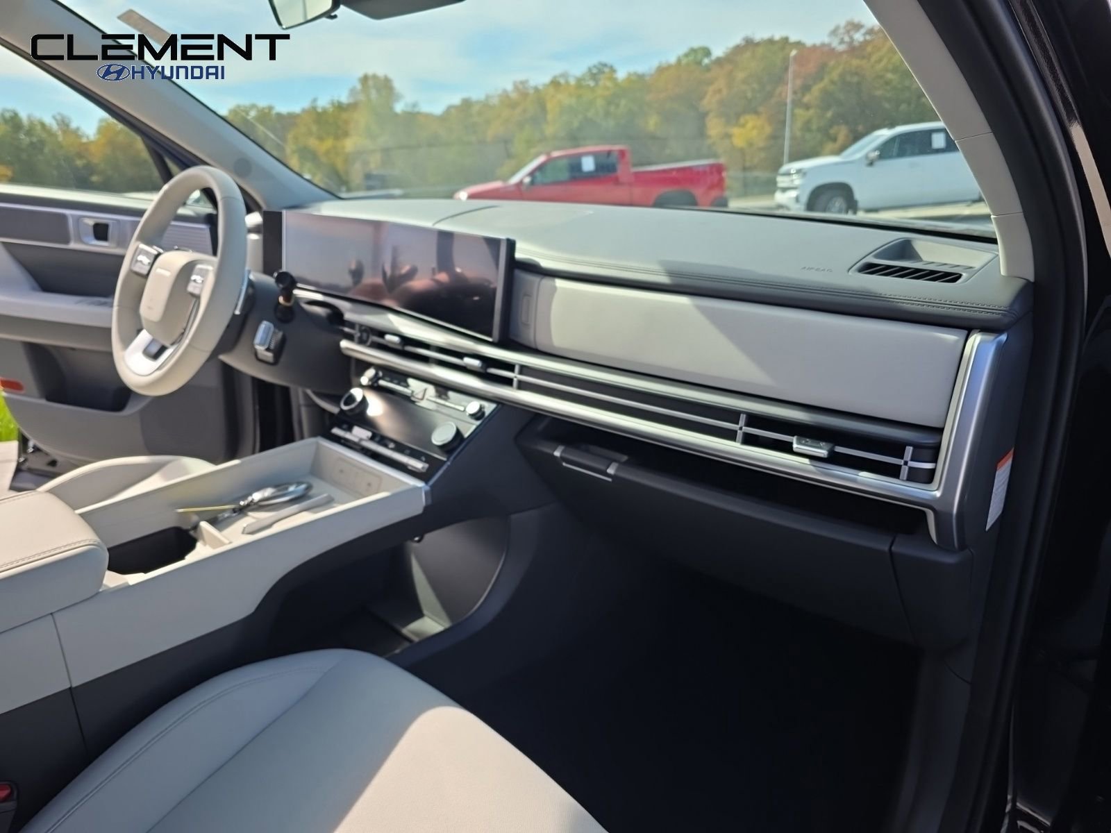 New 2026 Hyundai Santa Fe SE image 31