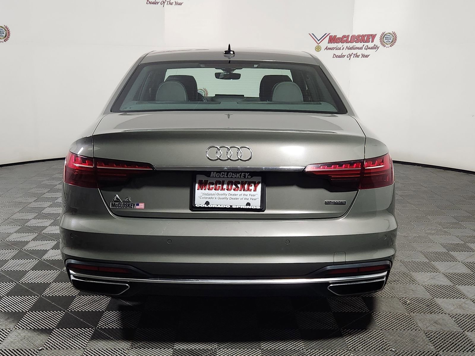 Used 2024 Audi A4 2.0T Premium Plus image 7