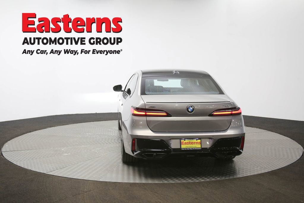Used 2023 BMW 760i xDrive 760i xDrive w/ Executive Package image 40