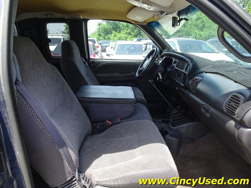 Used 2001 Dodge Ram 3500 Truck 2WD Quad Cab image 17
