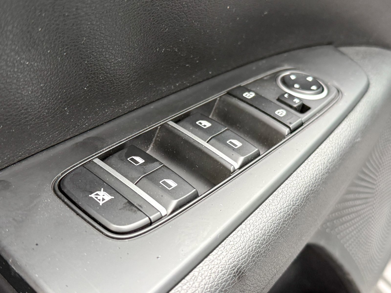 Used 2023 Kia Forte LXS w/ LXS Technology Package image 16