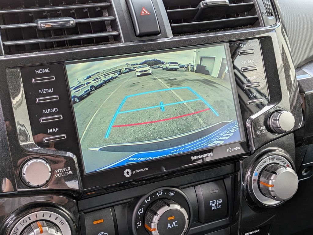 Used 2024 Toyota 4Runner TRD Off-Road Premium image 24