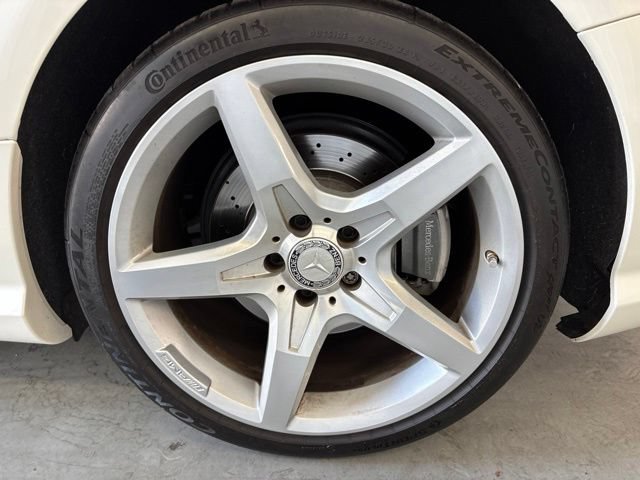 Used 2015 Mercedes-Benz SL 400 image 8