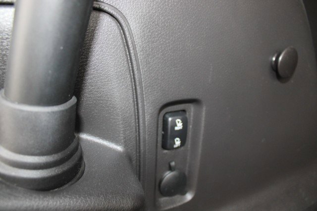 Used 2013 Lincoln MKX AWD image 8