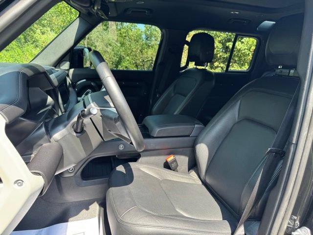 Certified 2024 Land Rover Defender 110 S AWD/4WD image 10
