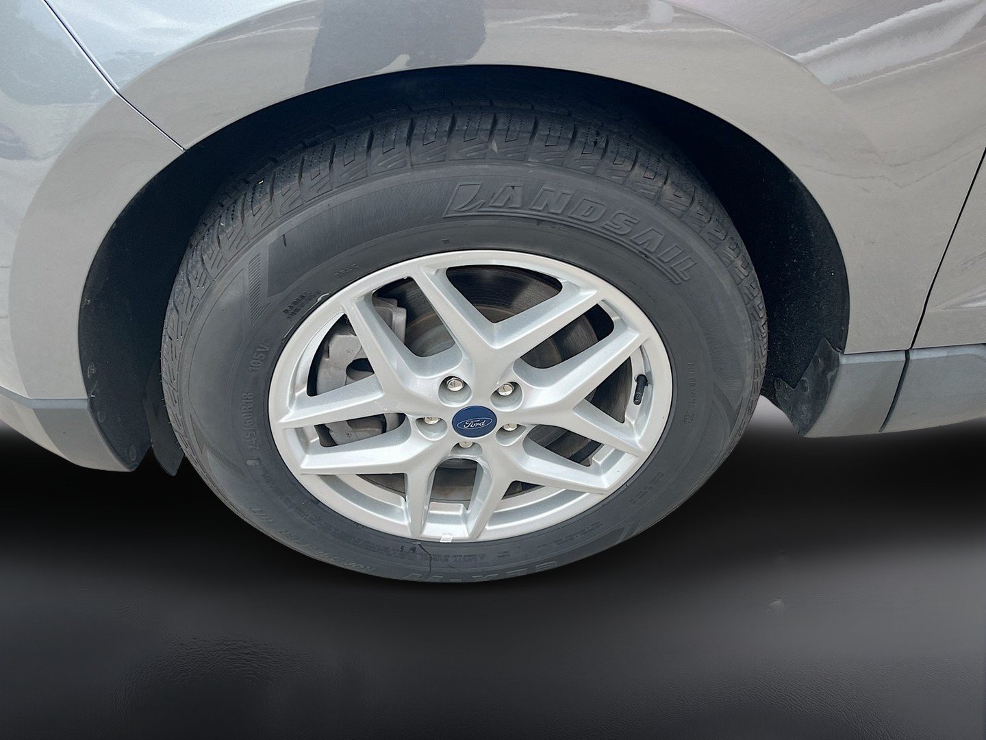 Used 2022 Ford Edge SEL AWD/4WD image 29