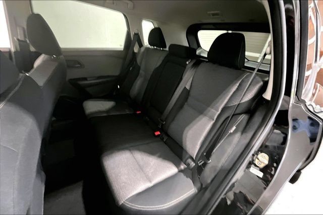 Used 2021 Nissan Rogue S AWD/4WD image 27