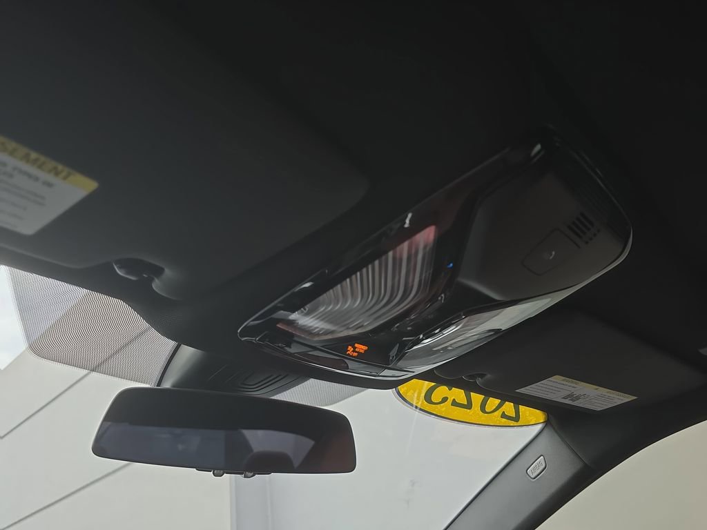 Used 2025 BMW 430i Coupe w/ M Sport Package RWD image 26