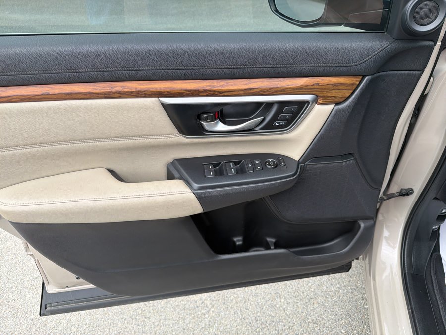 Used 2018 Honda CR-V EX-L image 9