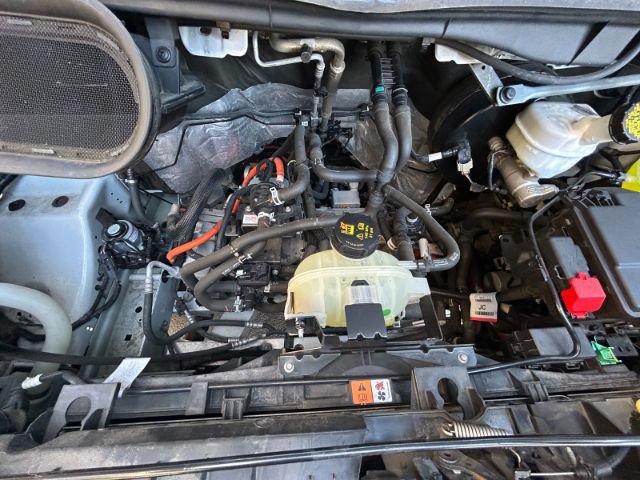 Used 2022 Ford E-Transit 148 High Roof Extended RWD image 41