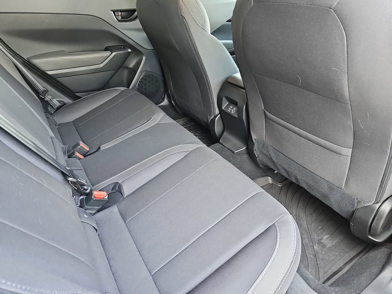 Certified 2025 Subaru Crosstrek 2.0i Premium image 14