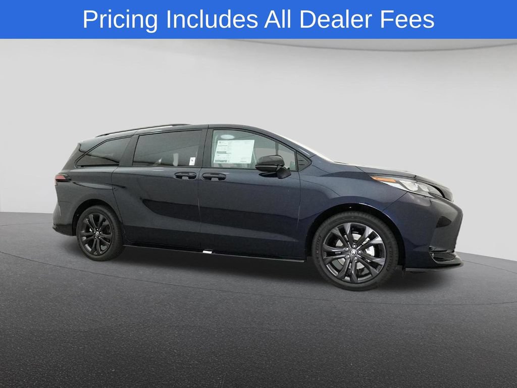 New 2026 Toyota Sienna XSE FWD image 28
