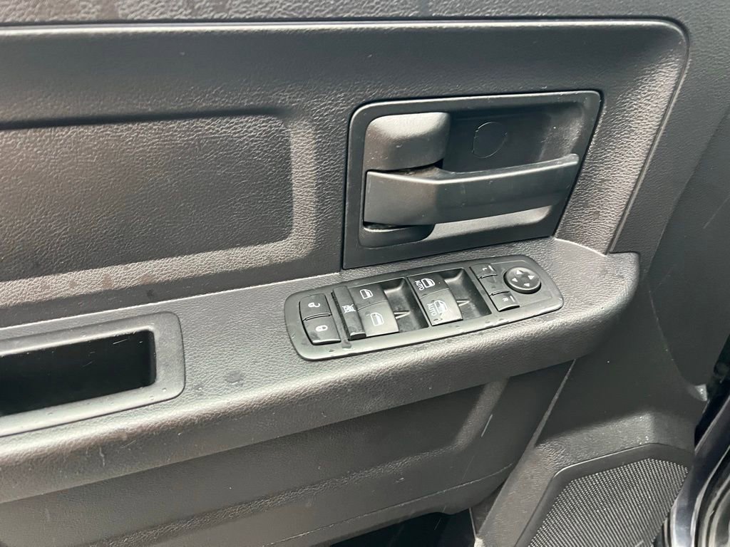 Used 2015 RAM 1500 Express image 15