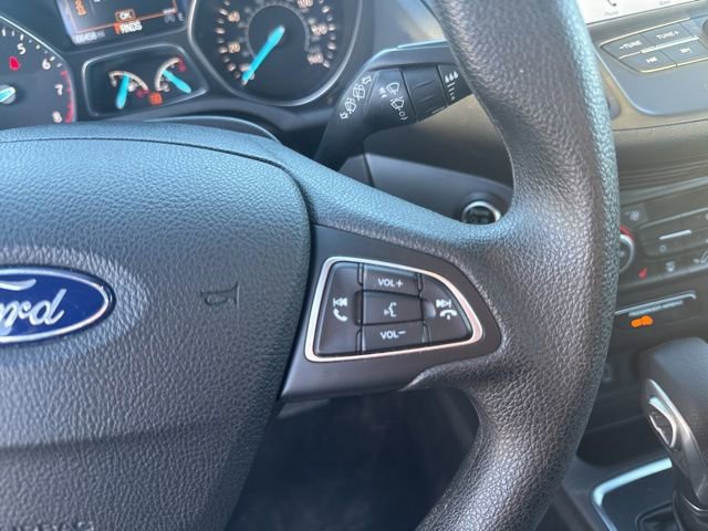 Used 2019 Ford Escape SE image 15