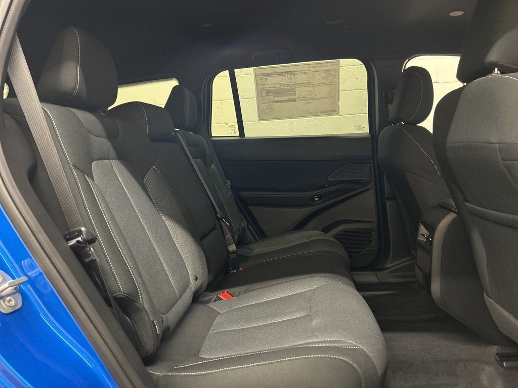 New 2026 Jeep Cherokee Laredo AWD/4WD image 11
